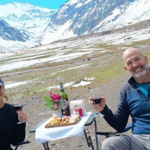 Cajón del Maipo panorámico con vista a la cordillera y experiencia privada con vino chileno